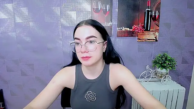 Snapshot of MiraBabe_ chatting on 11/17/25, 09:46 MiraBabe online show from 11/17/25, 09:46