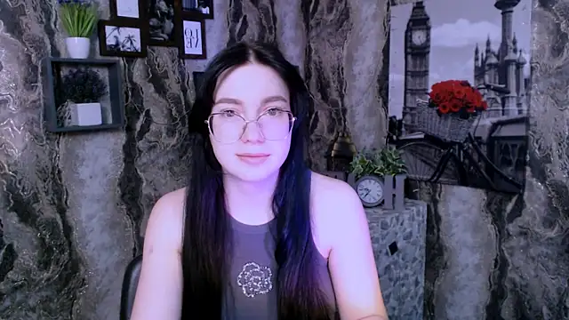 Snapshot of MiraBabe_ chatting on 02/16/26, 11:53 MiraBabe online show from 02/16/26, 11:53