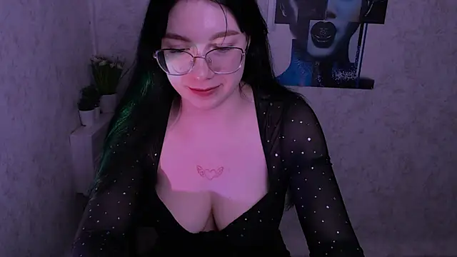 Snapshot of MiraBabe_ chatting on 02/23/26, 11:11 MiraBabe online show from 02/23/26, 11:11