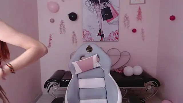 gaby angel  online show from 10/19/25, 01:47