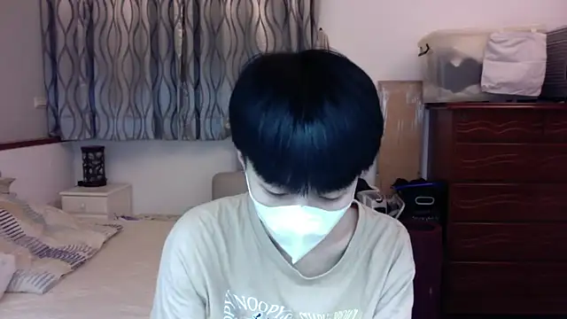 Snapshot of kai101010 chatting on 10/11/25, 04:19 kai101010 online show from 10/11/25, 04:19