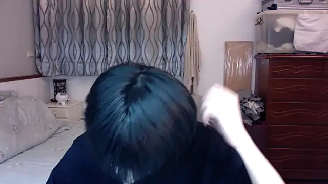 kai101010 online show from 11/20/25, 12:39