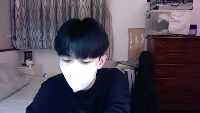 kai101010 online show from 11/23/25, 01:10