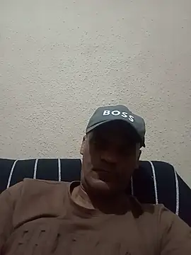 Snapshot of JeffersonRay chatting on 05/18/26, 03:39 JeffersonRay online show from 05/18/26, 03:39