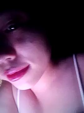 Linhchi6920 online show from 09/19/25, 05:50