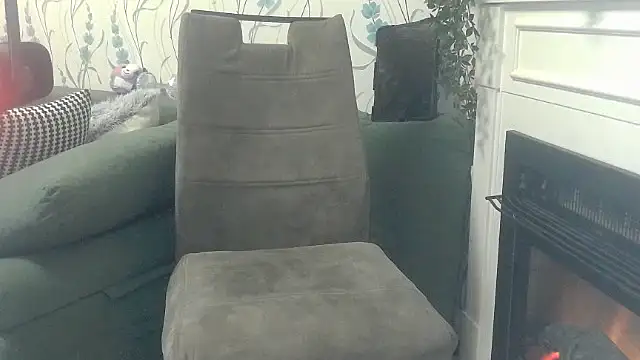 Hot SkinnyGirl online show from 10/31/25, 11:18