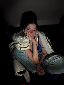 Hot SkinnyGirl online show from 04/12/26, 07:06