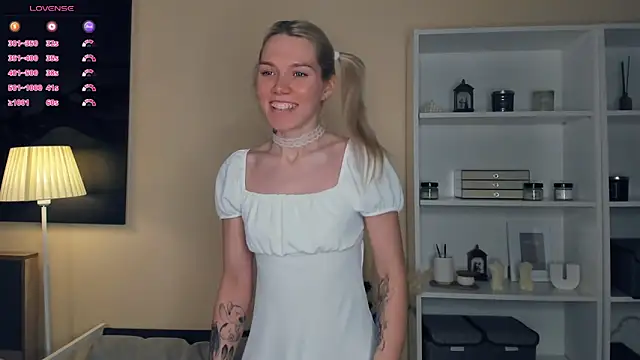 DianeHonnette online show from 12/20/25, 07:39