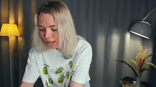 DianeHonnette online show from 03/21/26, 07:29