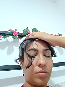 RouseWhitte online show from 11/30/25, 04:19