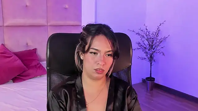 Snapshot of RouseWhitte chatting on 03/01/26, 03:39 RouseWhitte online show from 03/01/26, 03:39