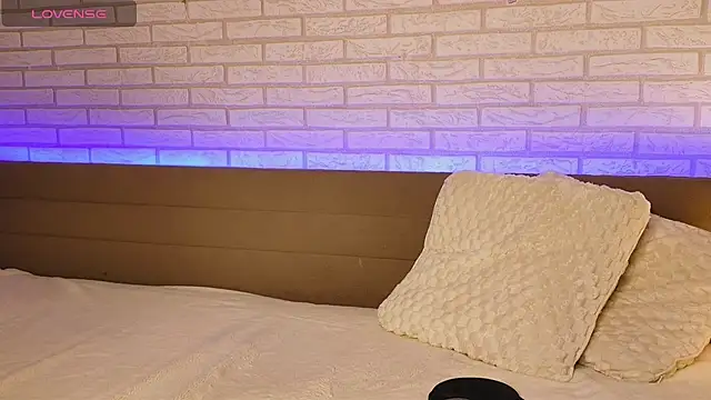 GarettVoss online show from 11/17/25, 06:50