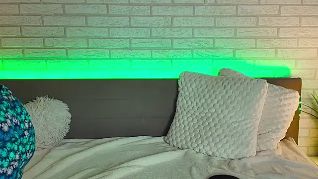 GarettVoss online show from 09/20/25, 04:28