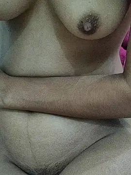 sassyishhu76 online show from 12/02/25, 07:15