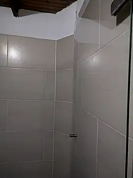 Suzanelee1 online show from 10/14/25, 01:01