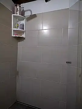 Suzanelee1 online show from 09/24/25, 12:33