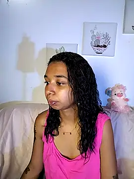 Suzanelee1 online show from 10/17/25, 02:04