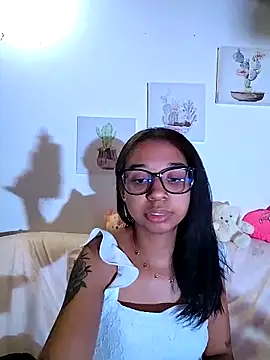 Suzanelee1 online show from 09/29/25, 02:18