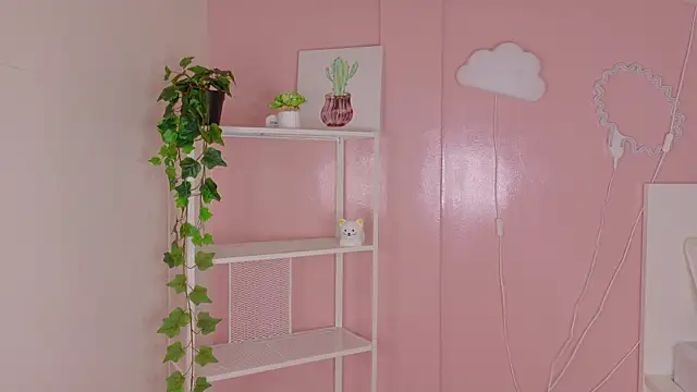 KeendraFox  online show from 01/19/26, 10:19