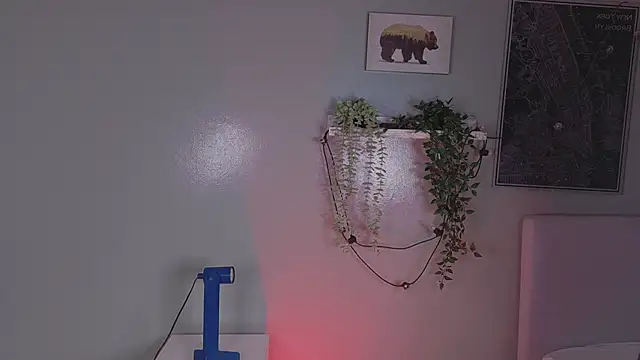 KeendraFox  online show from 02/14/26, 10:37