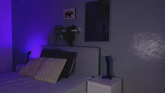 KeendraFox  online show from 03/20/26, 10:16