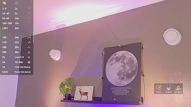Snapshot of KeendraFox_ chatting on 10/14/25, 10:16 KeendraFox online show from 10/14/25, 10:16