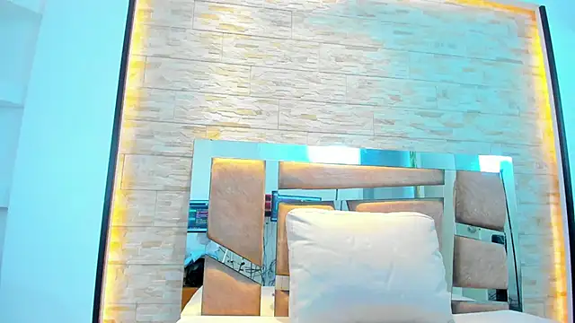 grace daviss online show from 11/11/25, 11:38