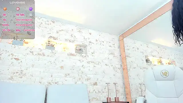 grace daviss online show from 12/05/25, 10:58