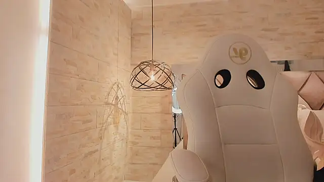 grace daviss online show from 03/25/26, 10:47