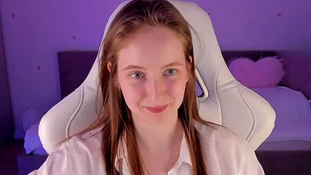 CrystalSoul  online show from 11/17/25, 11:25