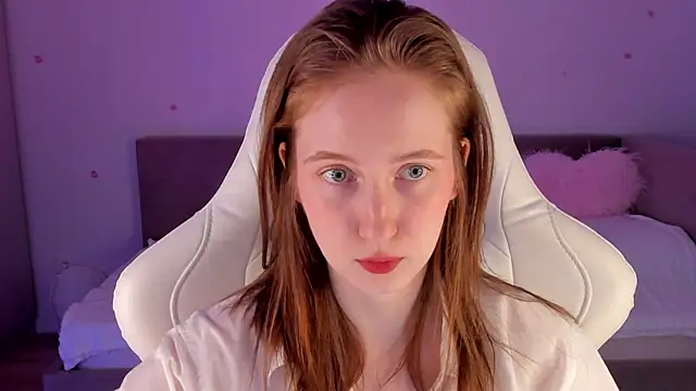 CrystalSoul  online show from 11/18/25, 11:24