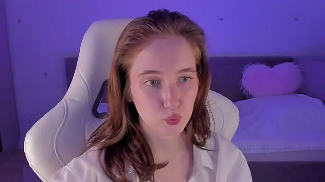 CrystalSoul  online show from 11/02/25, 03:39