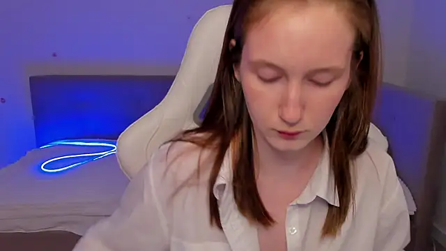 CrystalSoul  online show from 11/29/25, 07:52