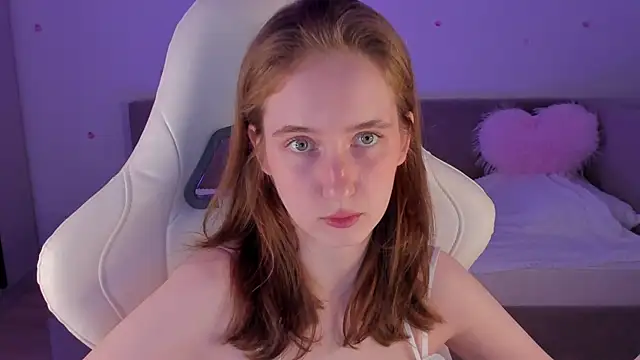 CrystalSoul  online show from 10/27/25, 09:16