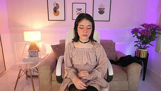 BillieBrownn online show from 10/18/25, 07:05