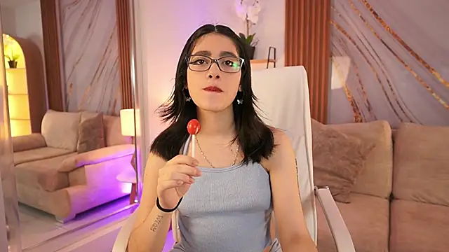 BillieBrownn online show from 04/30/26, 07:10