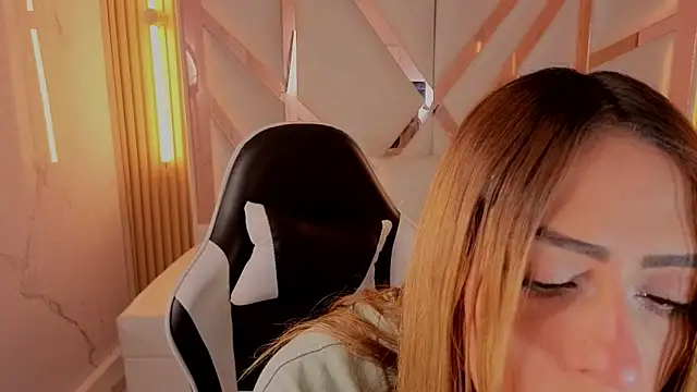 tamara tp online show from 02/04/26, 12:44