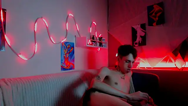 AlexNaughty14 online show from 11/26/25, 08:47