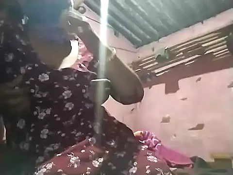 Snapshot of Nidhinchirackal chatting on 11/28/25, 02:06 Nidhinchirackal online show from 11/28/25, 02:06