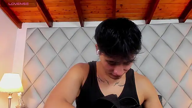 Clement Reyes online show from 12/18/25, 12:38