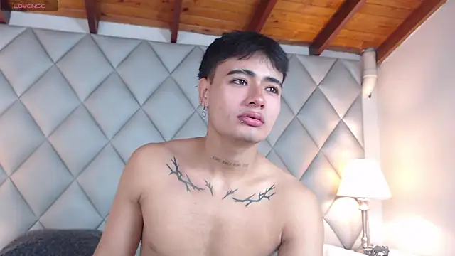 Clement Reyes online show from 10/08/25, 12:39