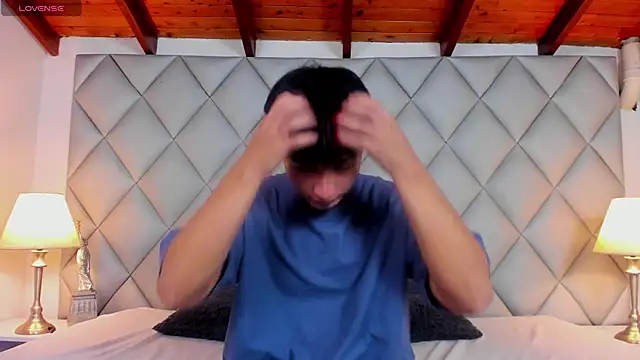 Clement Reyes online show from 11/26/25, 12:38