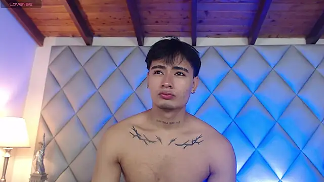 Clement Reyes online show from 11/11/25, 12:55