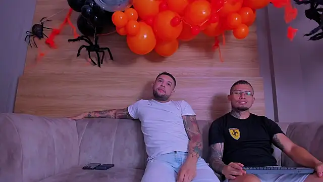 wish friends online show from 10/29/25, 01:43