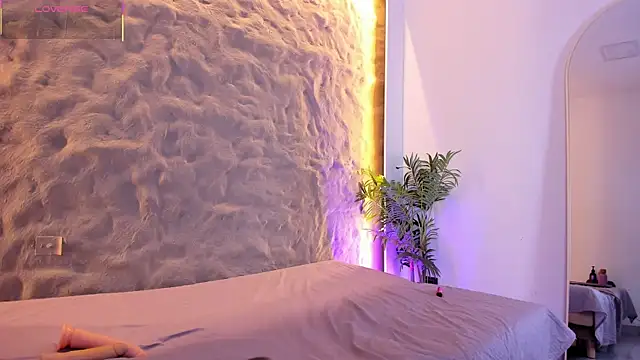 Naomy gyal online show from 12/04/25, 07:13