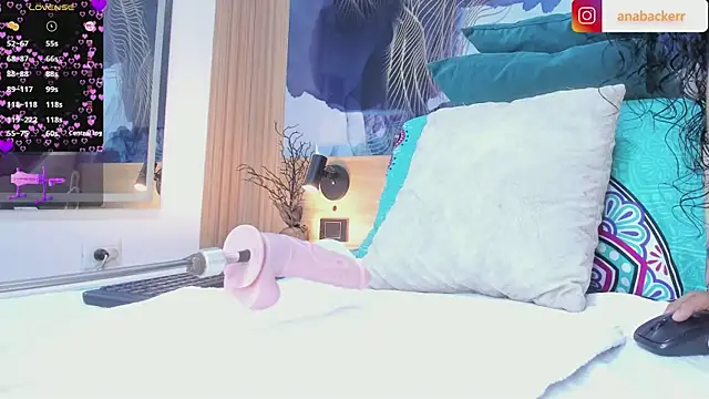 Anabacker01 online show from 01/16/26, 07:51