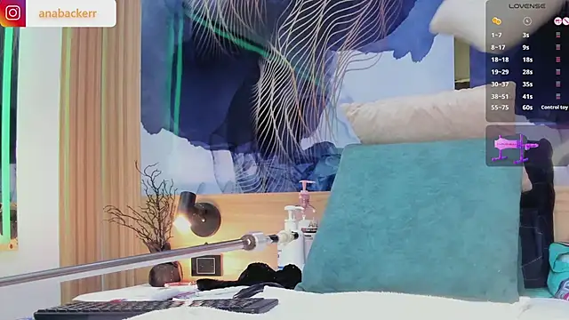 Anabacker01 online show from 02/05/26, 07:10