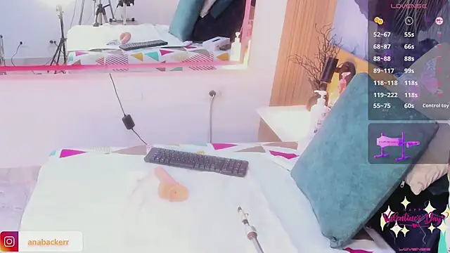 Anabacker01 online show from 02/13/26, 07:03