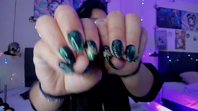 SabrinaV  online show from 03/26/26, 11:30