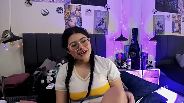 SabrinaV  online show from 07/03/26, 11:28